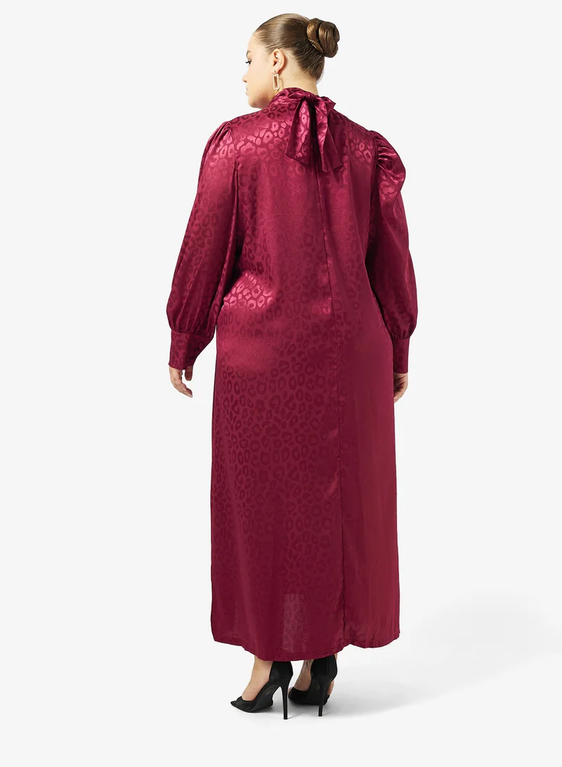 Khizana Plus Size Puff Sleeve Dress